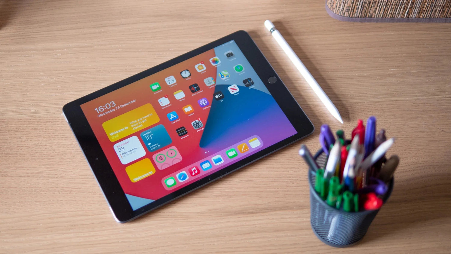 iPad on Desk with Apple Pencil. What Model iPad do I have?