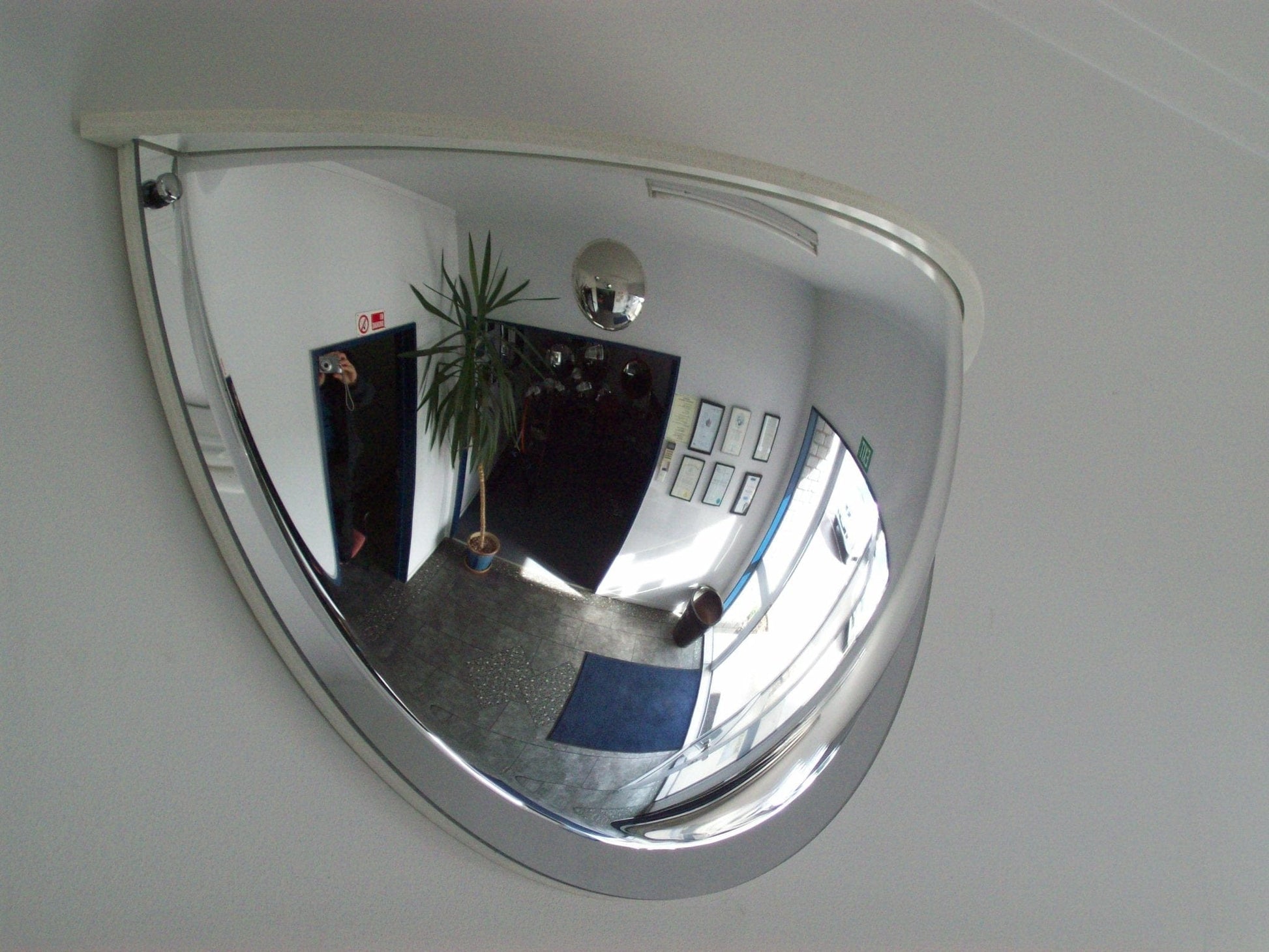 Acril Convex Security Mirror Indoor Half Dome Acrylic Deluxe Mirror