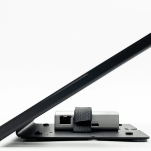 POE Texas Gigabit PoE+ V4 adapter to USB-C for power and data, 25W output.